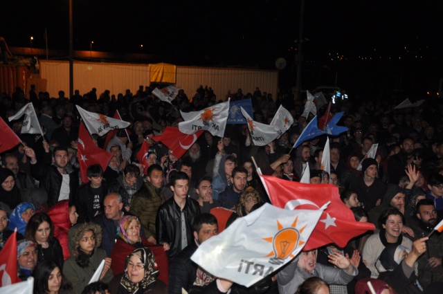 GERZE BELEDİYE BAŞKANI CEVAT ŞENSOY