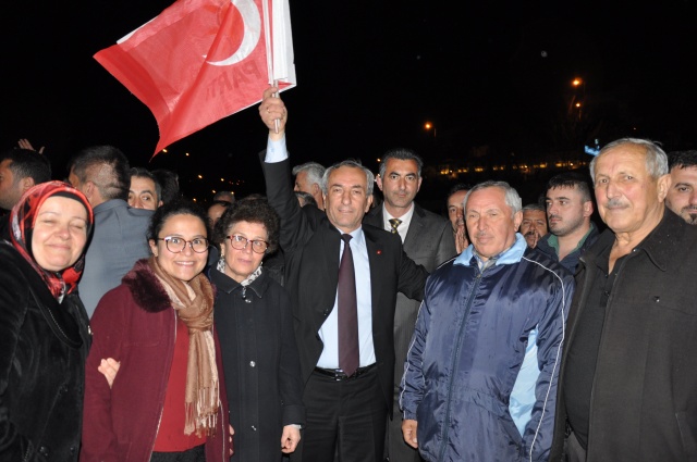 GERZE BELEDİYE BAŞKANI CEVAT ŞENSOY