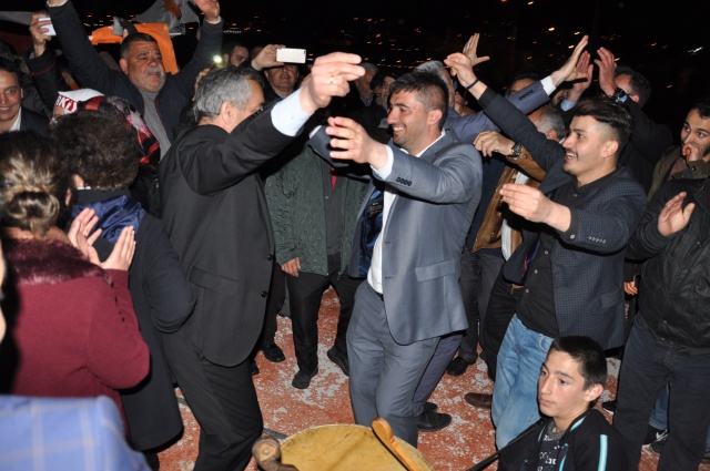 GERZE BELEDİYE BAŞKANI CEVAT ŞENSOY