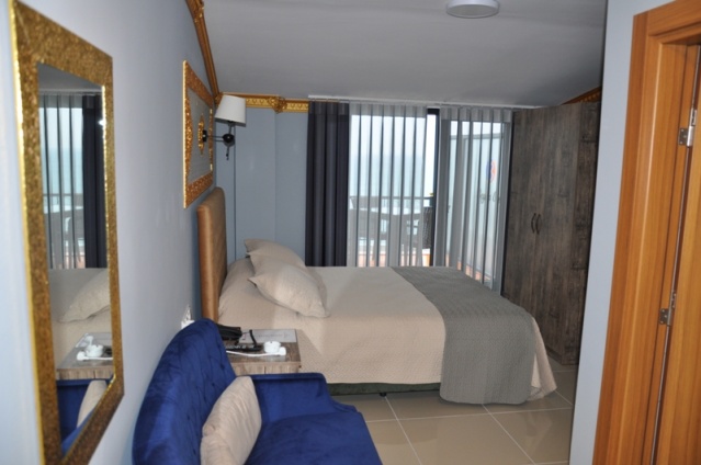 Beyaz Otel Açılış