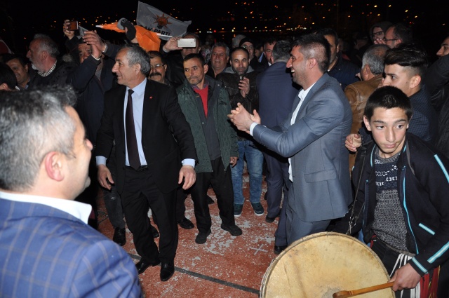 GERZE BELEDİYE BAŞKANI CEVAT ŞENSOY