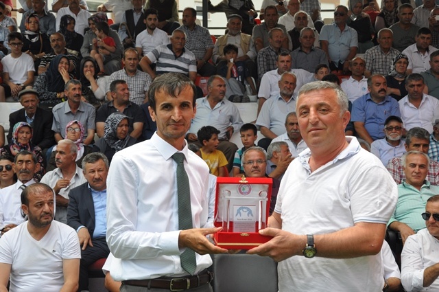 Dikmen 54. Yağlı Güreş ve  sırık kebabı festivali