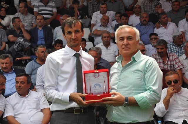 Dikmen 54. Yağlı Güreş ve  sırık kebabı festivali