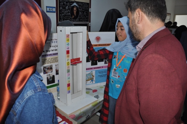 Yunus Emre İmam Hatip Ortaokulu TÜBİTAK Fuarı 2018
