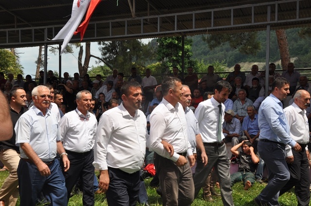Dikmen 54. Yağlı Güreş ve  sırık kebabı festivali
