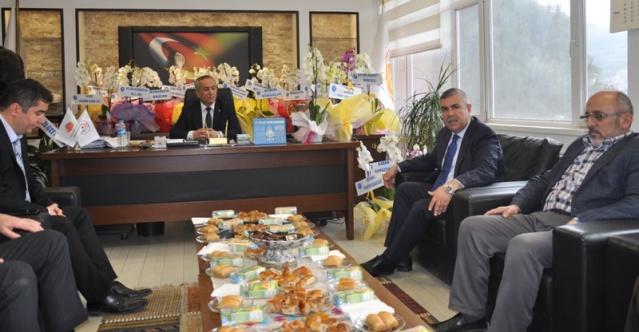 Nazım Maviş Tebrik Ziyareti Gerze Belediyesi