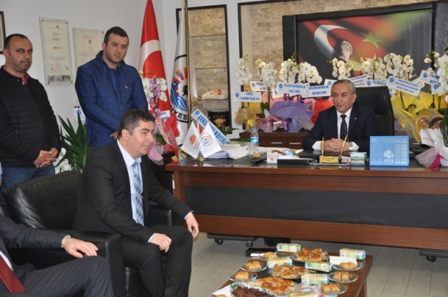 Nazım Maviş Tebrik Ziyareti Gerze Belediyesi