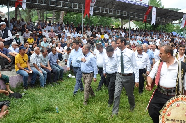 Dikmen 54. Yağlı Güreş ve  sırık kebabı festivali