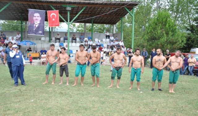 Yenikent Köyü Karakucak Güreşleri 2018