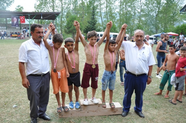 Yenikent Köyü Karakucak Güreşleri 2018