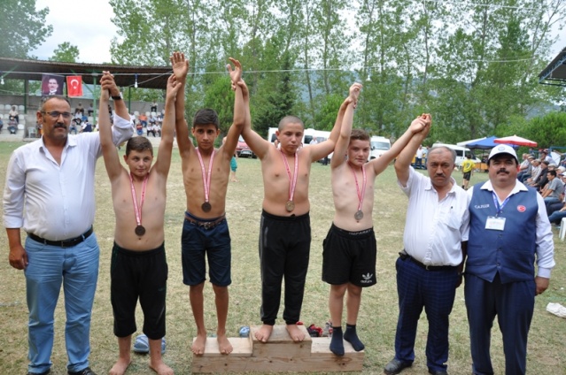 Yenikent Köyü Karakucak Güreşleri 2018