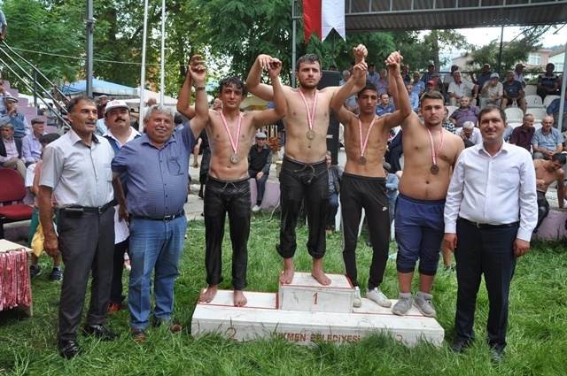 Dikmen 54. Yağlı Güreş ve  sırık kebabı festivali