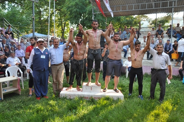 Dikmen 54. Yağlı Güreş ve  sırık kebabı festivali