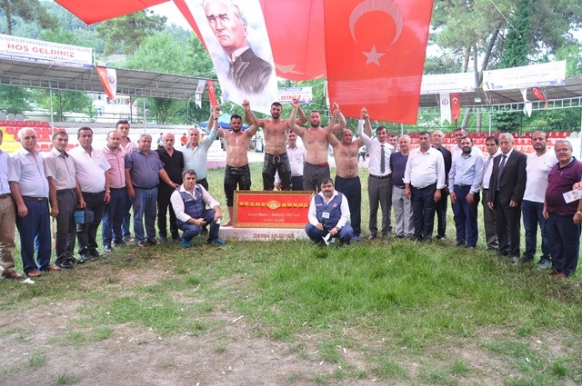 Dikmen 54. Yağlı Güreş ve  sırık kebabı festivali