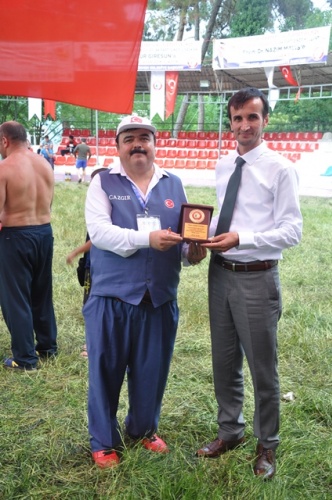 Dikmen 54. Yağlı Güreş ve  sırık kebabı festivali