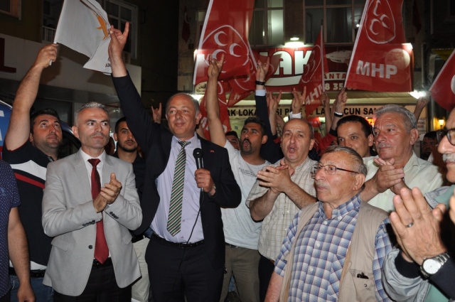 24 Haziran Seçimi Ak Parti MHP Kutlama