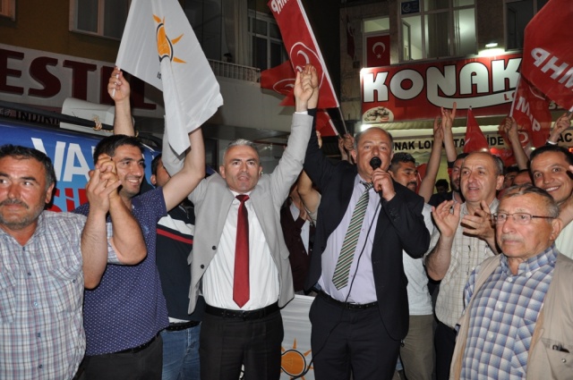 24 Haziran Seçimi Ak Parti MHP Kutlama