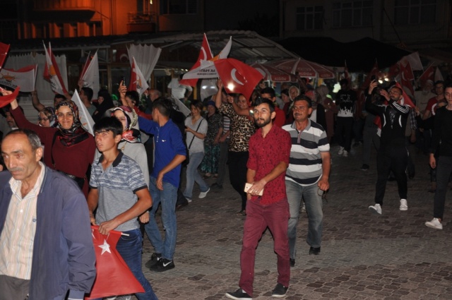 24 Haziran Seçimi Ak Parti MHP Kutlama