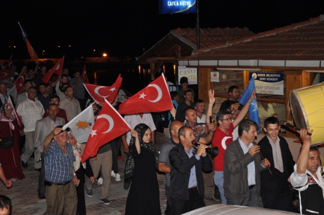 24 Haziran Seçimi Ak Parti MHP Kutlama