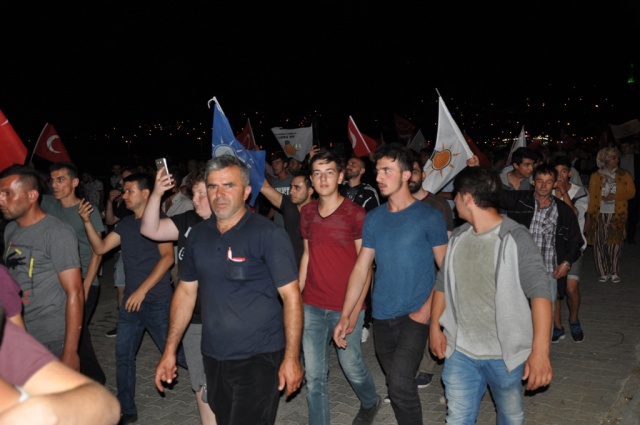 24 Haziran Seçimi Ak Parti MHP Kutlama