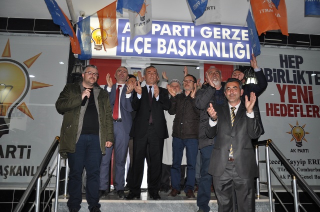 GERZE BELEDİYE BAŞKANI CEVAT ŞENSOY