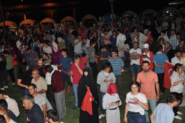 24 Haziran Seçimi Ak Parti MHP Kutlama