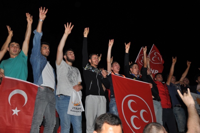 24 Haziran Seçimi Ak Parti MHP Kutlama