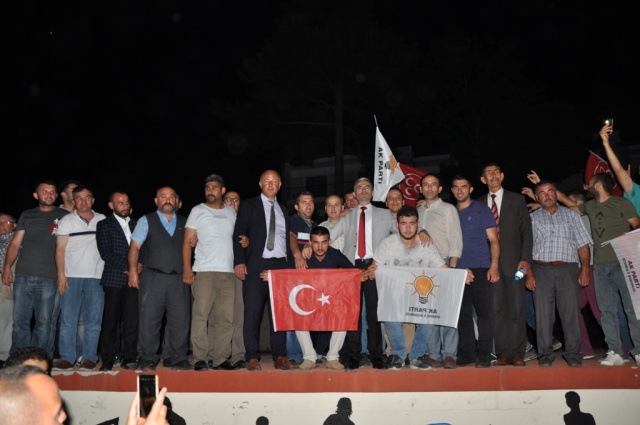 24 Haziran Seçimi Ak Parti MHP Kutlama