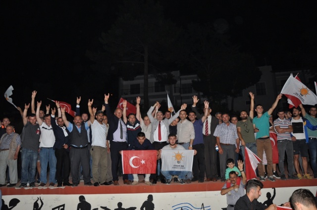 24 Haziran Seçimi Ak Parti MHP Kutlama