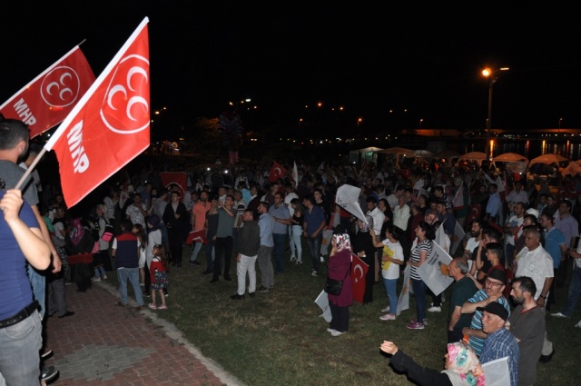 24 Haziran Seçimi Ak Parti MHP Kutlama