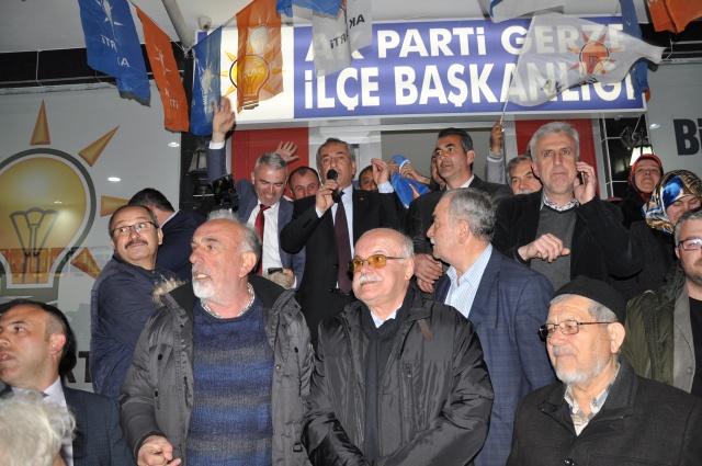 GERZE BELEDİYE BAŞKANI CEVAT ŞENSOY