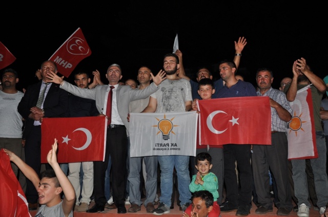 24 Haziran Seçimi Ak Parti MHP Kutlama