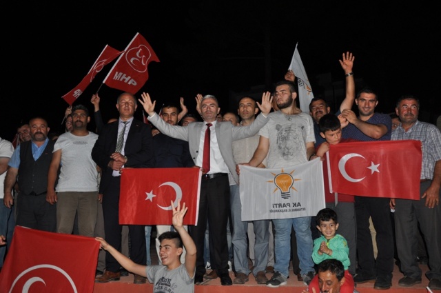 24 Haziran Seçimi Ak Parti MHP Kutlama