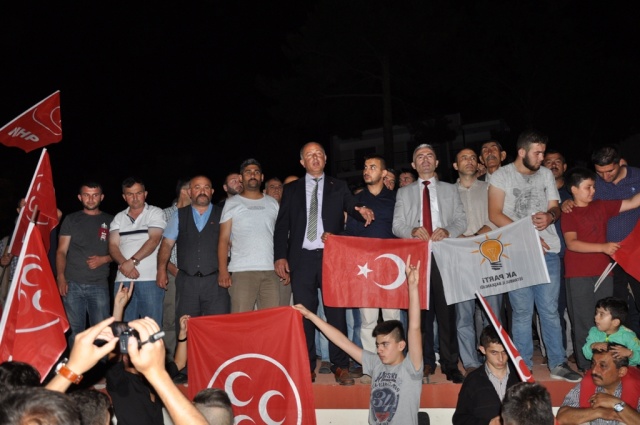 24 Haziran Seçimi Ak Parti MHP Kutlama