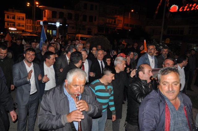 GERZE BELEDİYE BAŞKANI CEVAT ŞENSOY