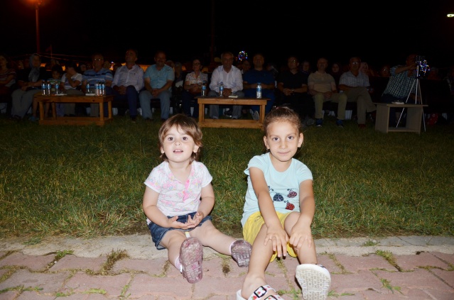 Gerze Belediyesi THM ve Türk Halk Oyunları Gösterisi