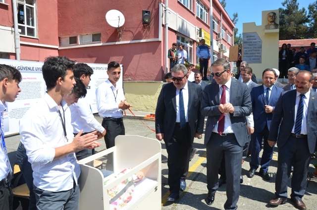Gerze_Mesleki ve Teknik Anadolu Lisesi Tübitak Fuarı