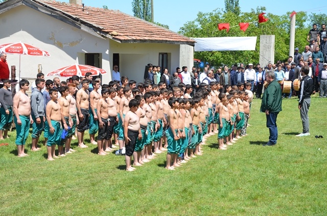 yakadibi köyü hıdrellez ve güreş etkinlikleri