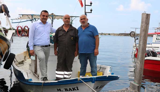 Karadeniz, “Balıkçı Kardeşim Ava Mı Çıksın Sürekli Atık Su Belgesi Mi Alsın?''