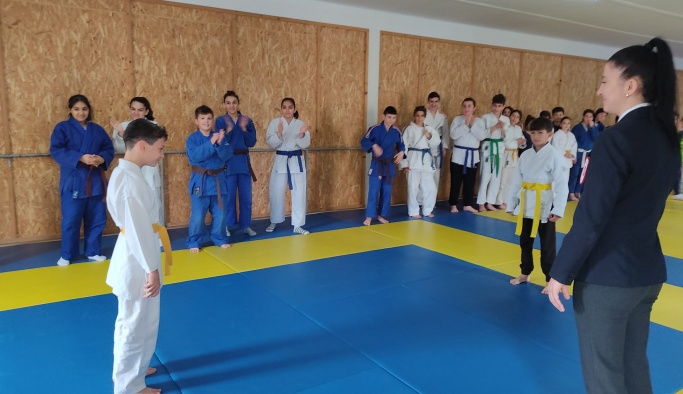 Yıldız Judocular, Gerze’ de ağırlandı